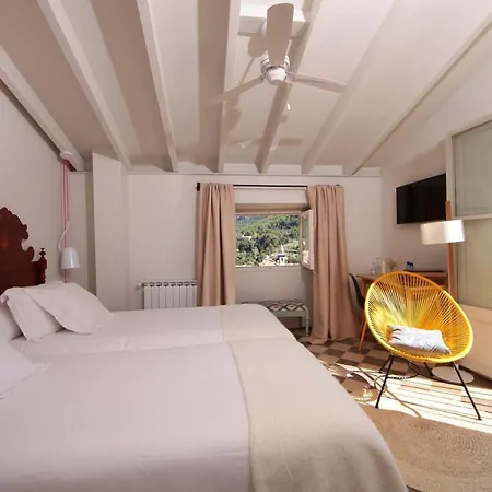 Ca's Papa Hotel